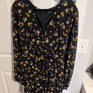 Boohoo floral dress yellow flowers sz 20 date night romantic flowy